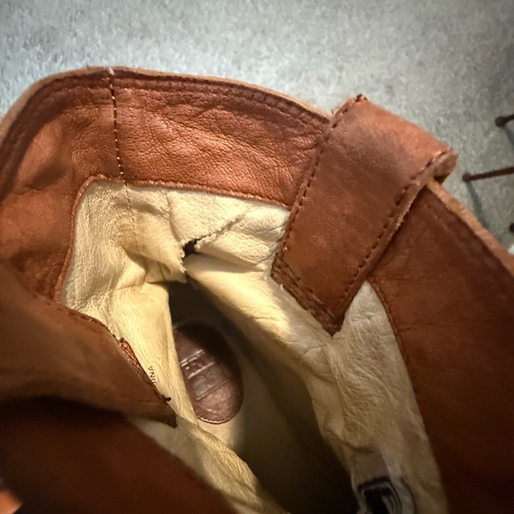 Frye "Anna Shortie" Leather Ankle Boots Size 6.5 - Picture 9 of 10